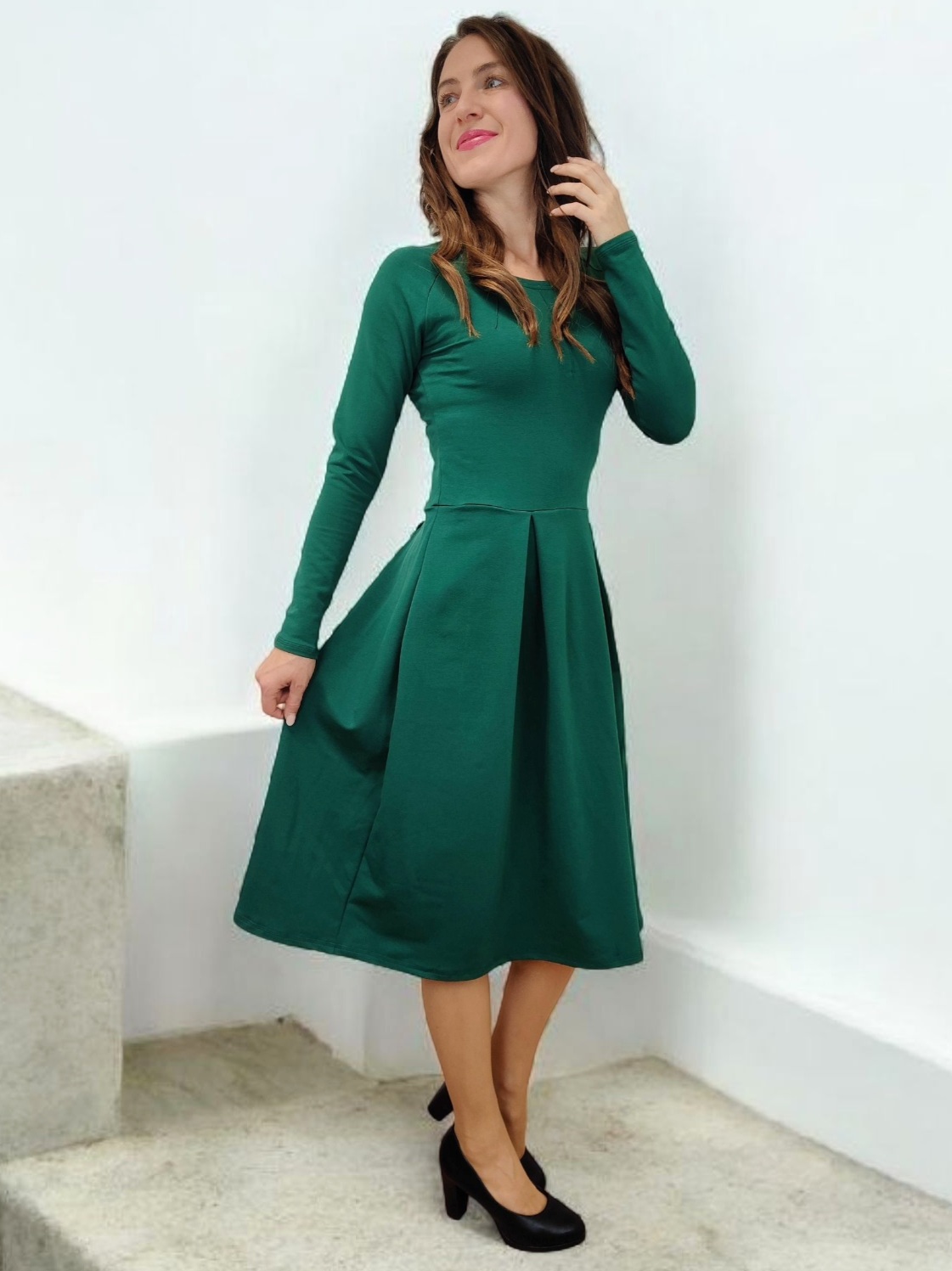 Kombinace krásy a pohodlí – ručně šité sukně a šaty pro každou příležitost